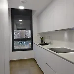 Centrally Located With A Pool And Parking * Tarragona